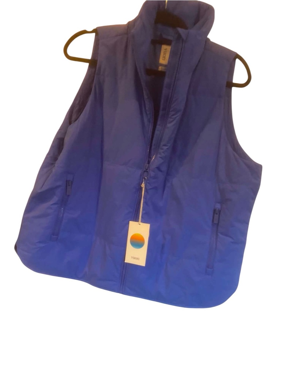 NWT Vuori Canyon Insulated Vest BRIGHT IRIS Size XL